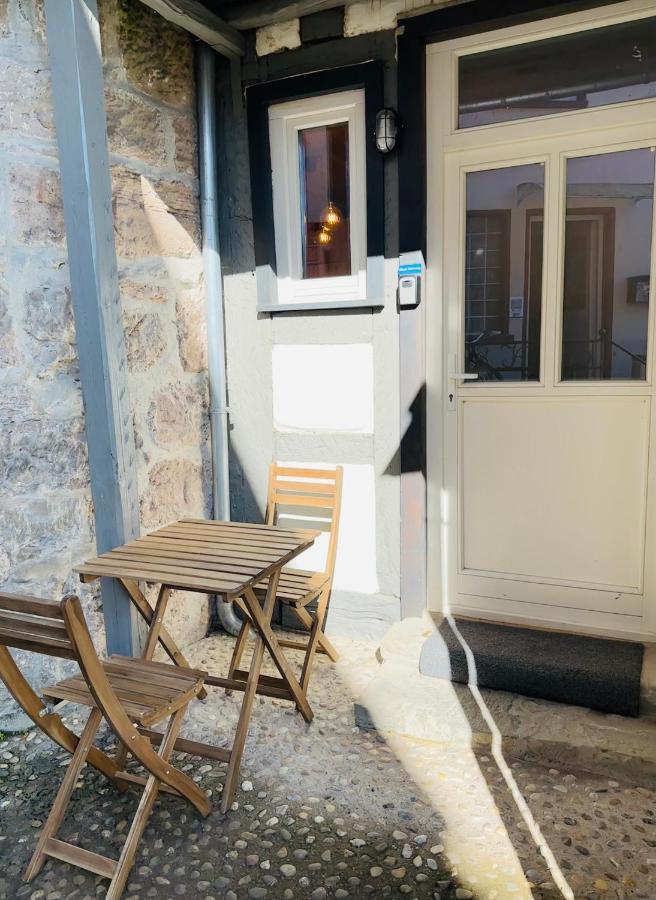 Blaue Wohnung- Ferienwohnung Sulzbach an der Murr Bagian luar foto